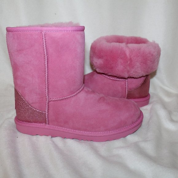 NIB UGG CLASSIC SHORT SUEDE GLITZ BOOTS PINK YOUTH 5 6 WOMEN'S 7 8 - Picture 2 of 8